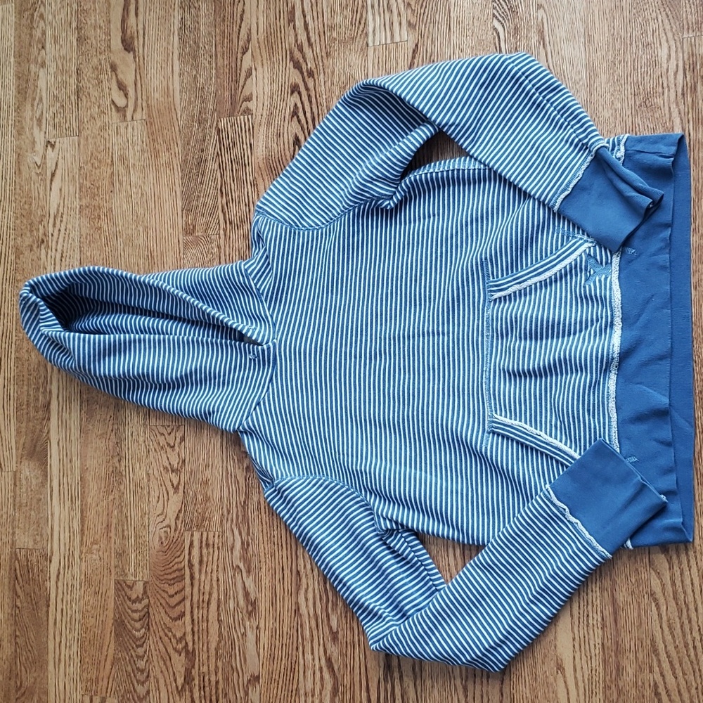 (L) American Eagle Outfitters Striped Nautical Cottagecore Casual 100% Cotton